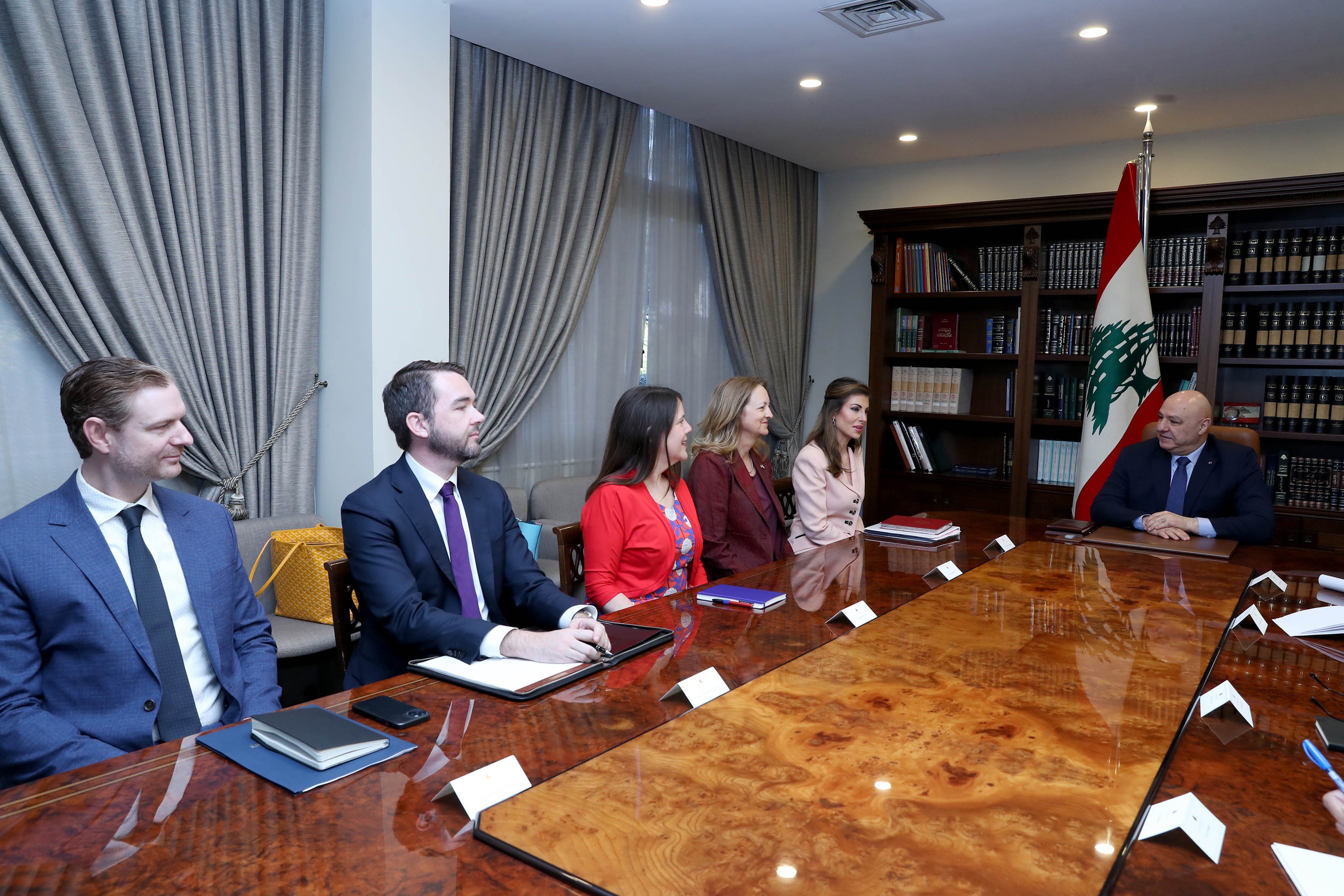 رئيس الجمهورية إستقبل نائبة المبعوث الأميركي الى الشرق الأوسط السيدة مورغان اورتيغوس